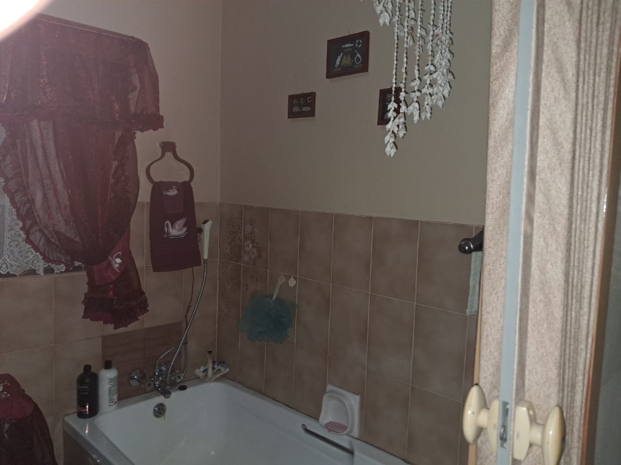 4 Bedroom Property for Sale in Brits North West